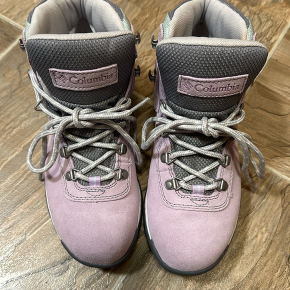 Columbia Shoes - Columbia ladies Newton Ridge plus waterproof hiking boots